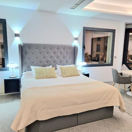 Plasencia Plaza Mayor Luxury Bagian luar foto