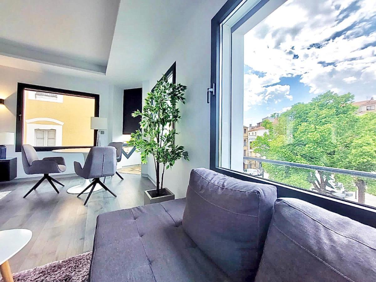 Plasencia Plaza Mayor Luxury Bagian luar foto