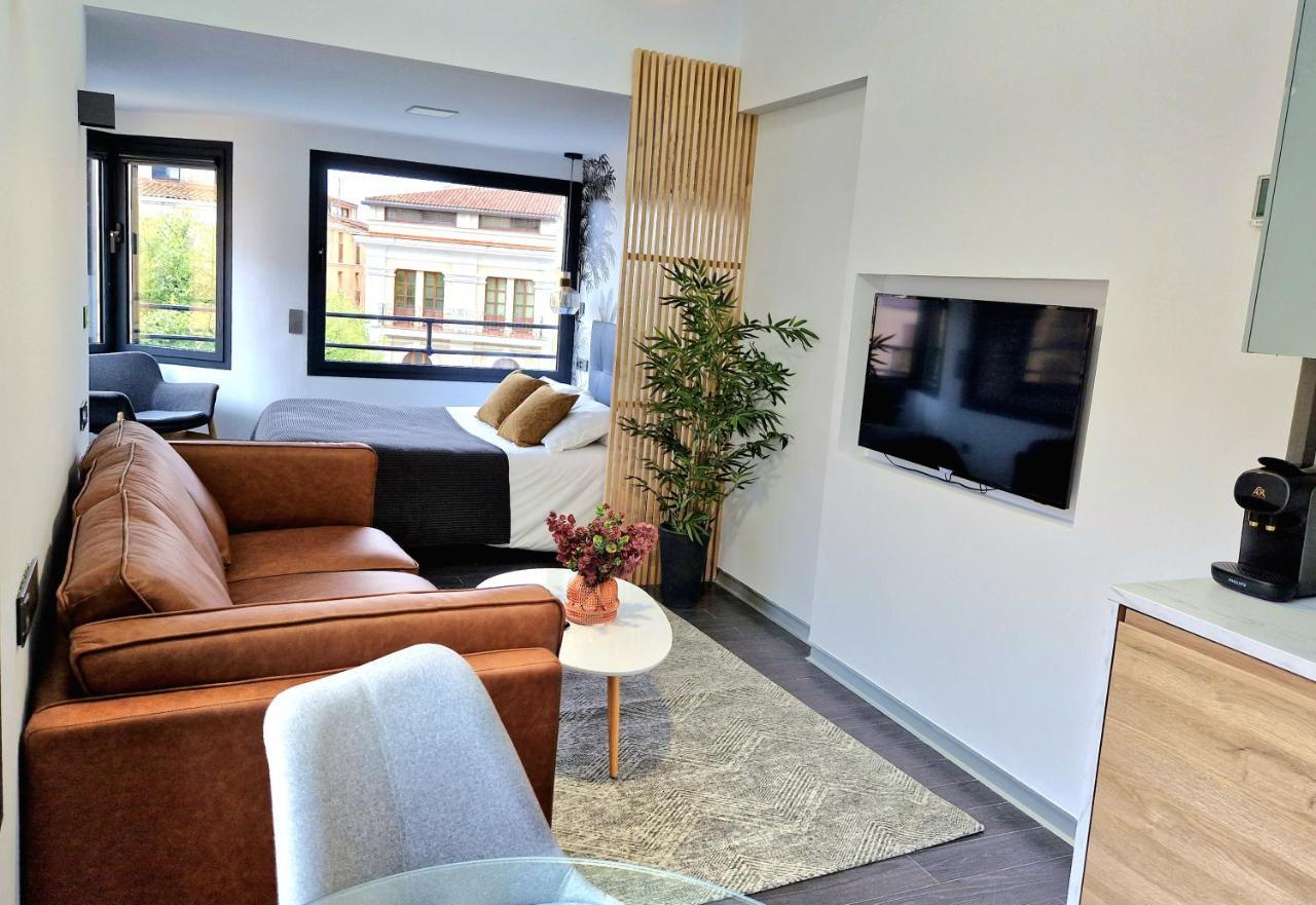 Plasencia Plaza Mayor Luxury Bagian luar foto