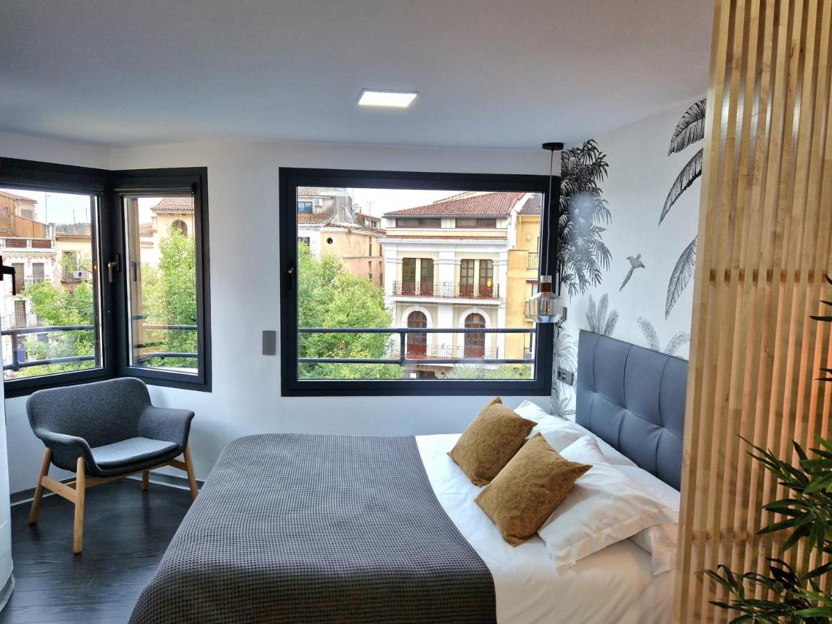 Plasencia Plaza Mayor Luxury Bagian luar foto