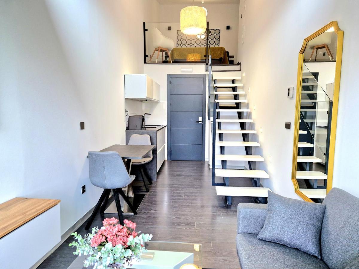 Plasencia Plaza Mayor Luxury Bagian luar foto