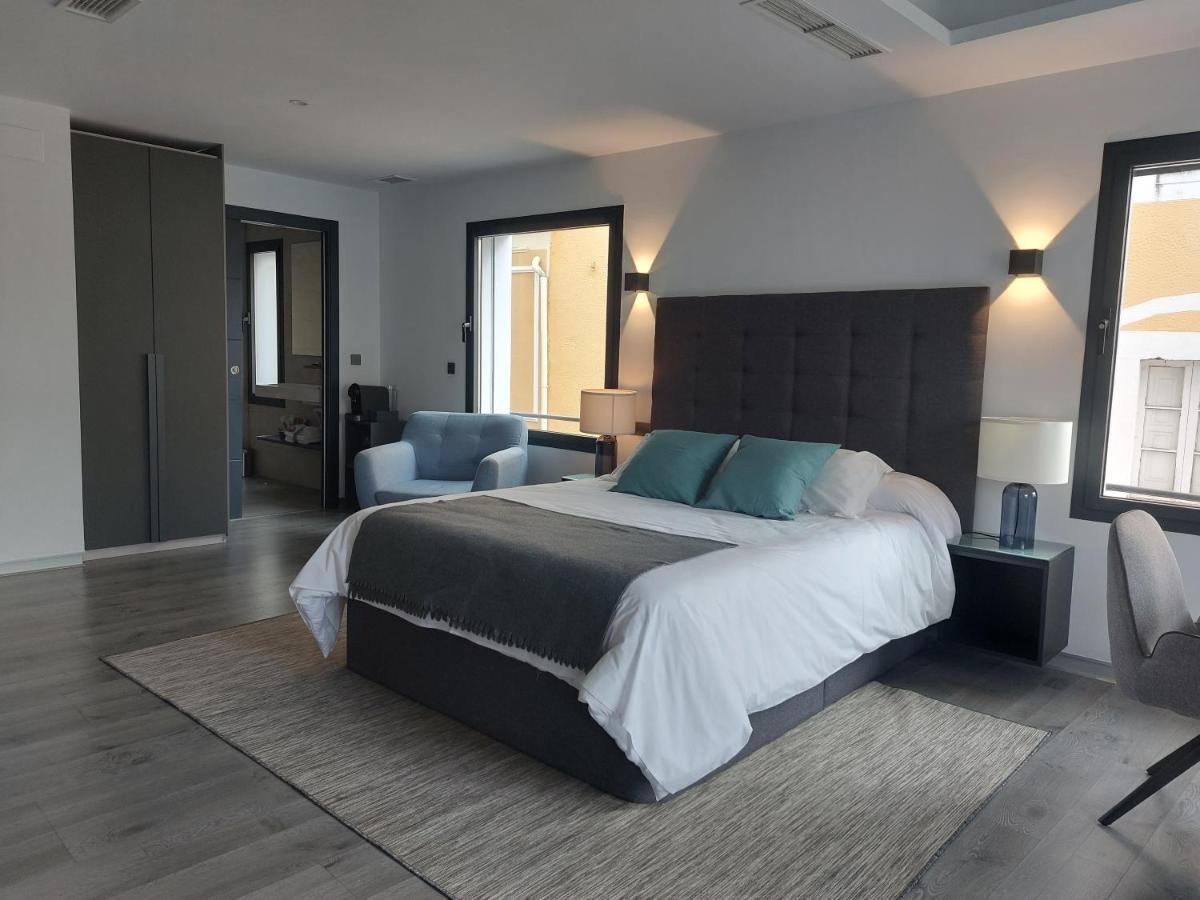 Plasencia Plaza Mayor Luxury Bagian luar foto