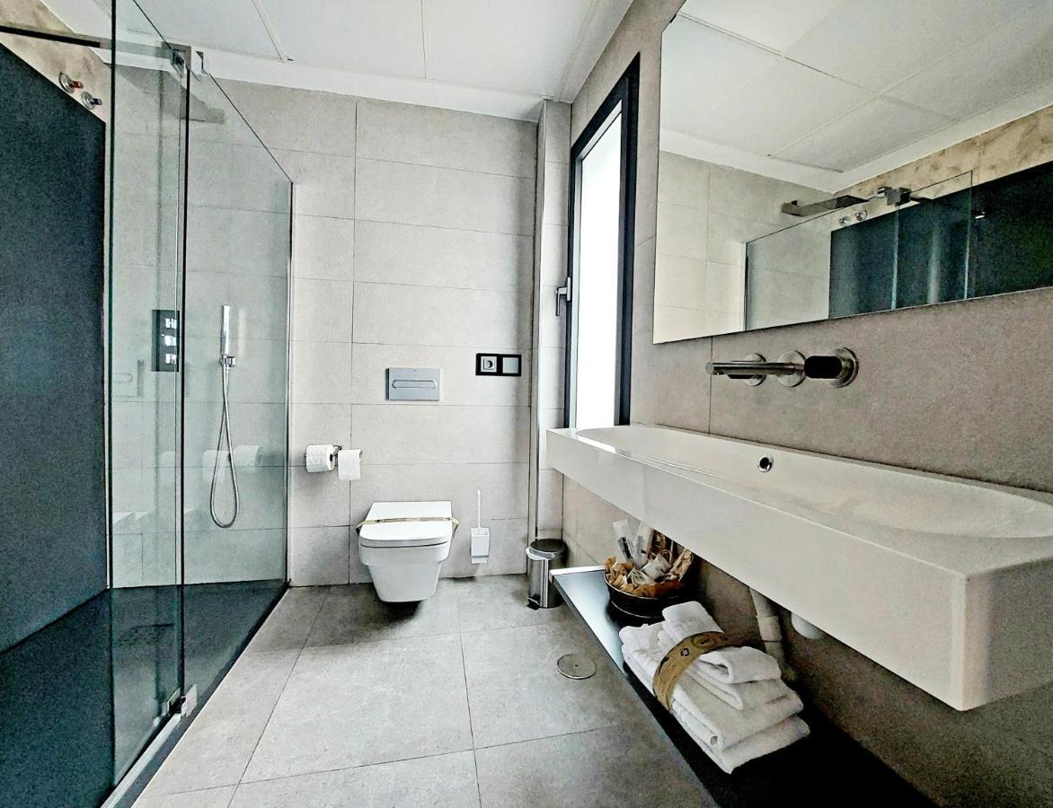 Plasencia Plaza Mayor Luxury Bagian luar foto