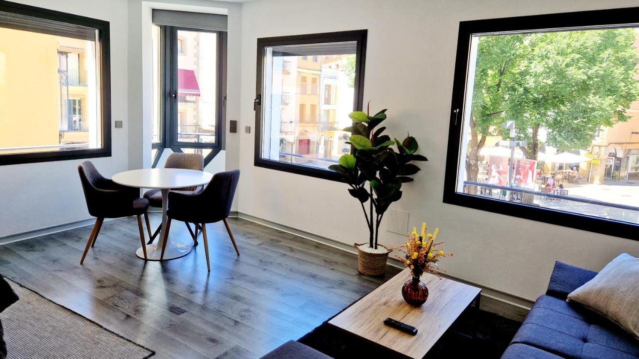 Plasencia Plaza Mayor Luxury Bagian luar foto
