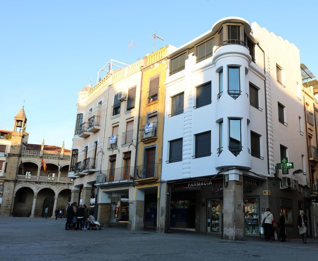 Plasencia Plaza Mayor Luxury Bagian luar foto